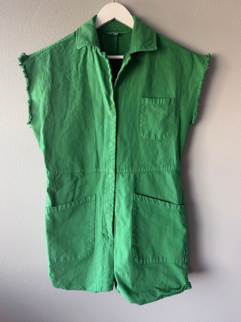 Ascot & Hart green cutoff sleeve 100% cotton romper Women’s size M